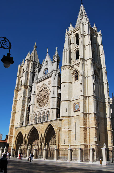 "León"